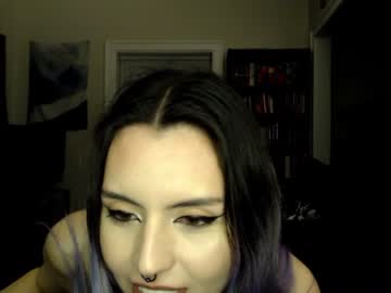 girl runacrow capture image #4386322