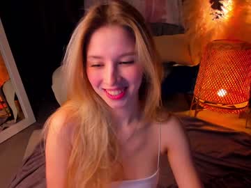 girl milablush capture image #6031956