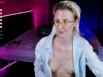 girl eva__blonde capture image #2155201
