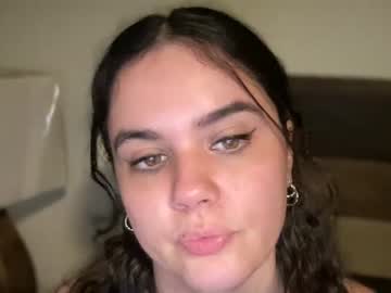 girl gia_is_horny capture image #6584774