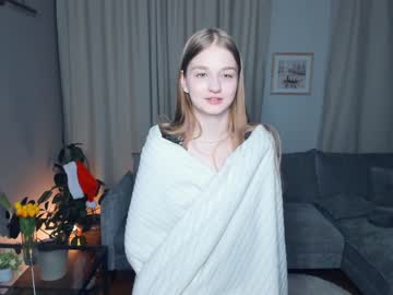 girl _magic_smile_ capture image #5912401