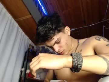 man charlie_hotx capture image #1598174