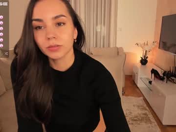 girl intrigueeme capture image #3588726