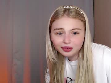 girl shy_blondiee capture image #3660866