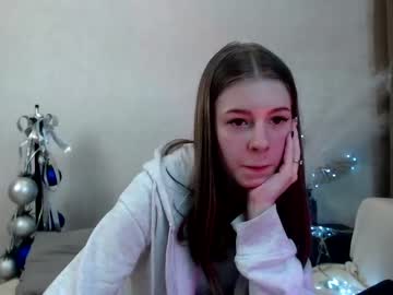 girl emily_kimm capture image #3720763