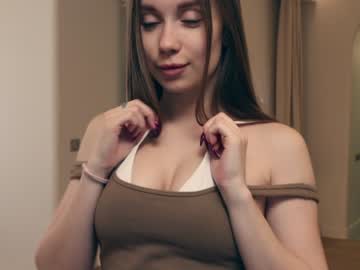 girl elleyrayman_ capture image #1672356