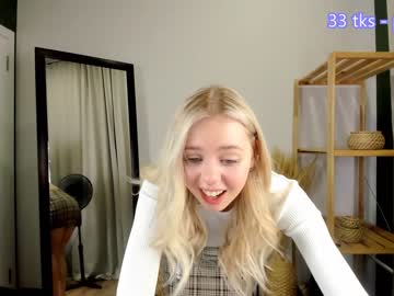 girl c_a_s_s_i_e capture image #4050073