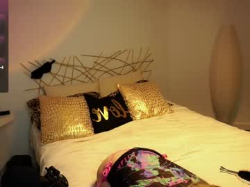 girl blondesoulmate capture image #5869747