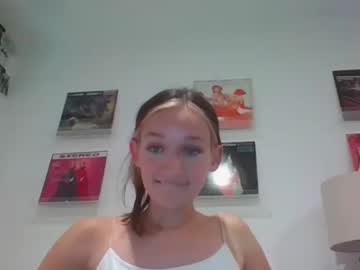 girl avabear8 capture image #6954059