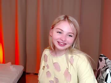girl shy_blondiee capture image #3669772