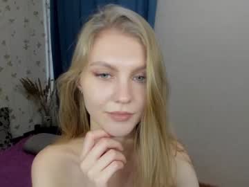 girl phoebepaw capture image #6331032