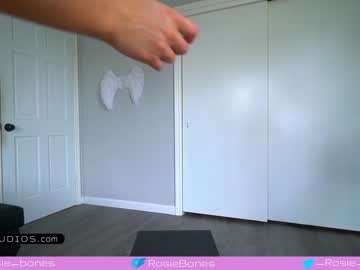 girl rosiebones capture image #3818710