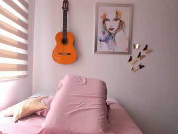 girl isabelhills capture image #3036320