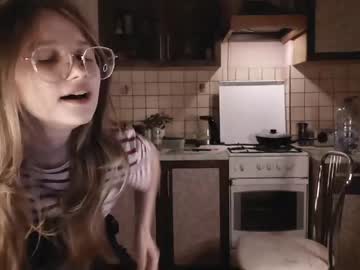 girl mekyy_no_neko capture image #2979784
