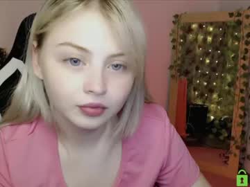 girl shy_blondiee capture image #3820591