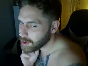 man greyjoggers capture image #3209966