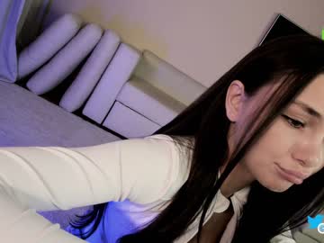 girl hollyextra capture image #6772211