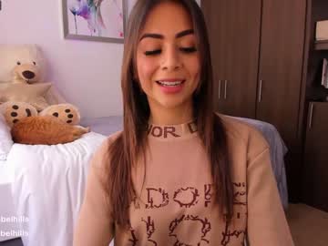 girl isabelhills capture image #5278694