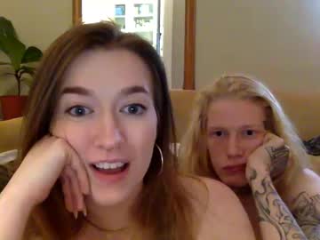 couple blondi739091 capture image #7043645