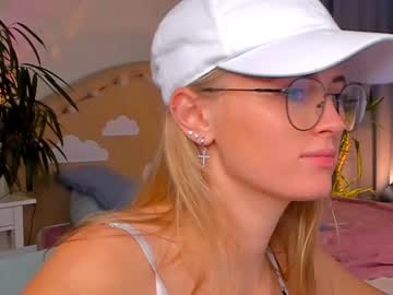 girl linellali capture image #2577331