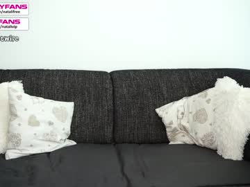 girl h_o_t_w_i_f_e capture image #4273949