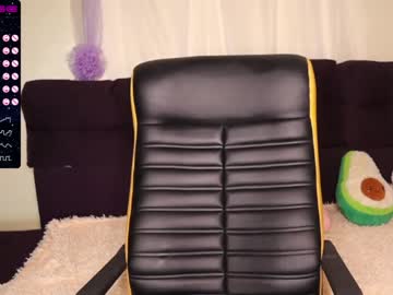 girl fallen_angel_18 capture image #307521