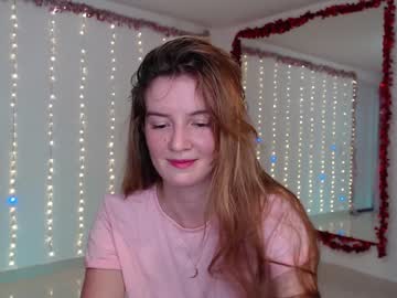 girl cutenataly capture image #17384