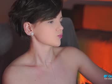 girl tiffanyriox capture image #6128297