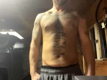 man felonontetherstr8 capture image #4471175