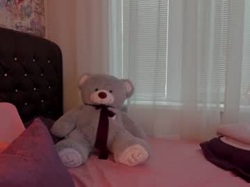 girl angelina_new capture image #2000175