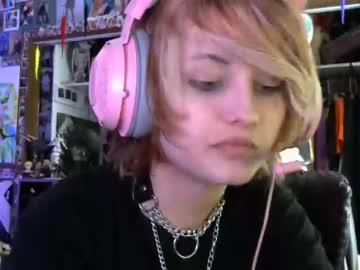 tranny penguin_effect capture image #6089399