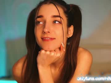 girl angels_kiss capture image #391423