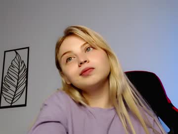 girl shy_blondiee capture image #3776005