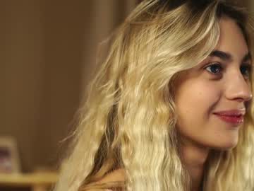 girl cuteelsa_ capture image #5325821