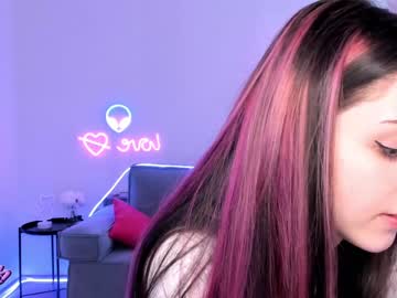 girl ainamil capture image #4158526