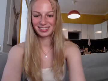 girl magic_couple13 capture image #4474803