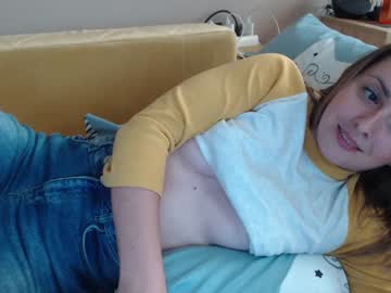 girl juicy_peach88 capture image #2519901
