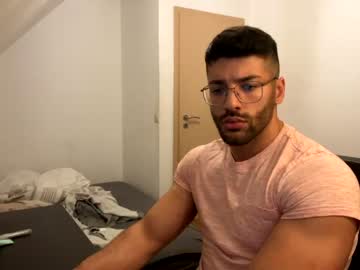 man rogan1604 capture image #775523