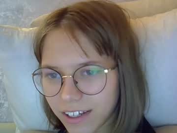 girl the_partisan capture image #6487899