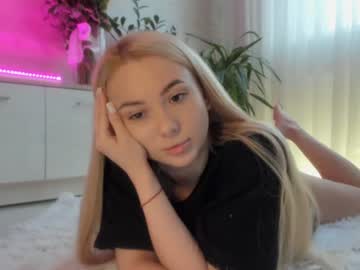 girl meryfoxxx capture image #4107498