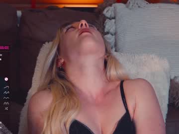 girl emily_fox_official capture image #4169225