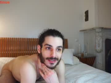 girl peachcreamcouple capture image #3819187
