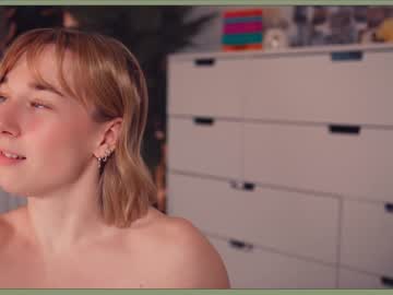 girl emily_fox_official capture image #6497707