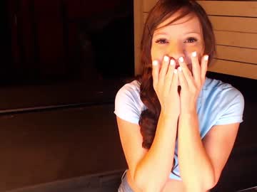 girl ticketshow capture image #2337788