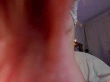 girl kiss__it__better capture image #3423796