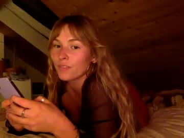 girl lunarosestone capture image #5395909