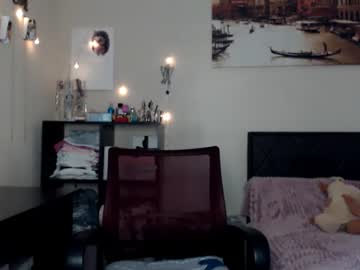 girl hugetittiesgerda capture image #1931415