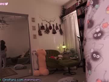 girl evelynpiers capture image #4726277