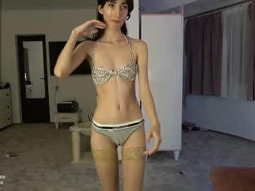 girl petitegonwild capture image #6828492