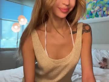 girl cuteelsa_ capture image #6222357